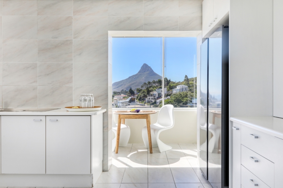 To Let 5 Bedroom Property for Rent in Camps Bay Western Cape